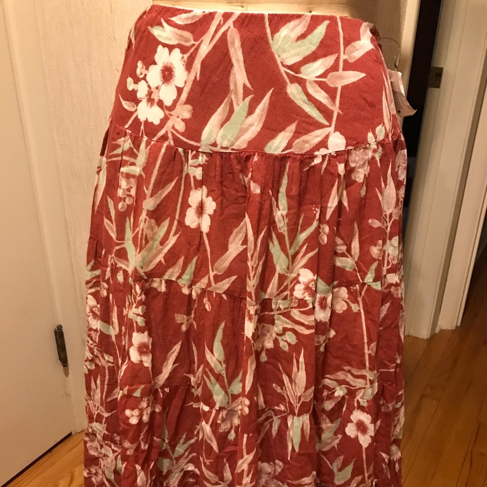 CHaps Cotton Floral Tiered Peasant Skirt M